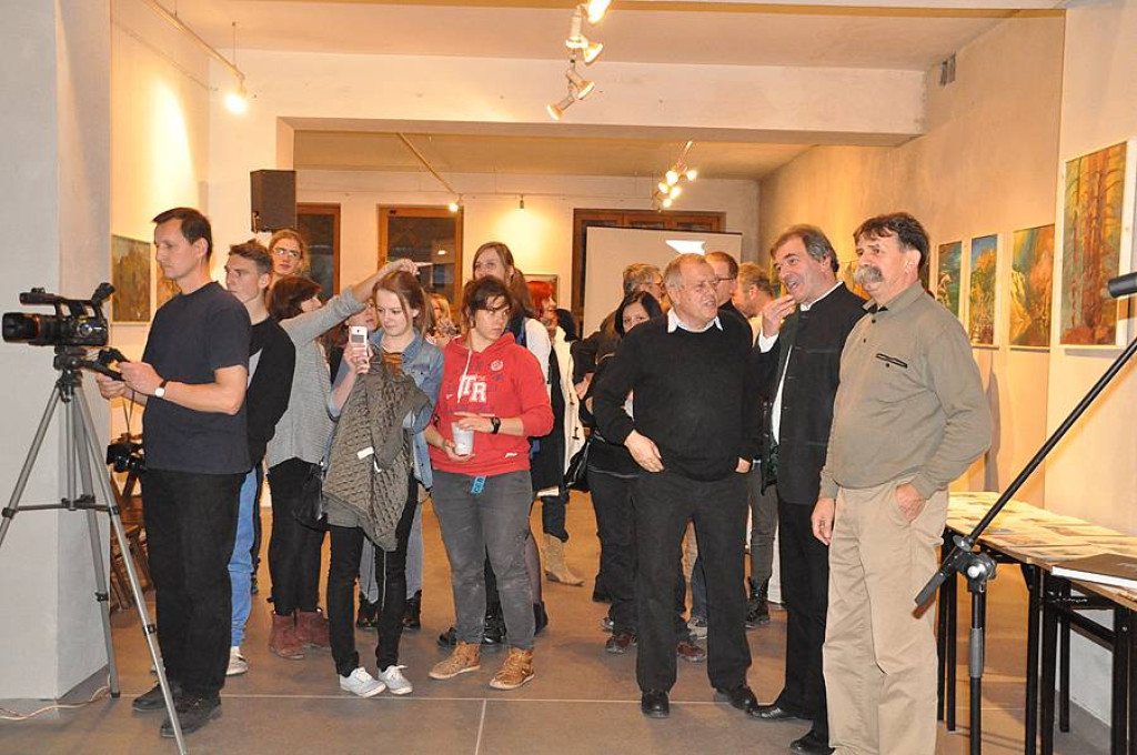 Wzory uczniów ZSP im. A. Kenara na dywanach