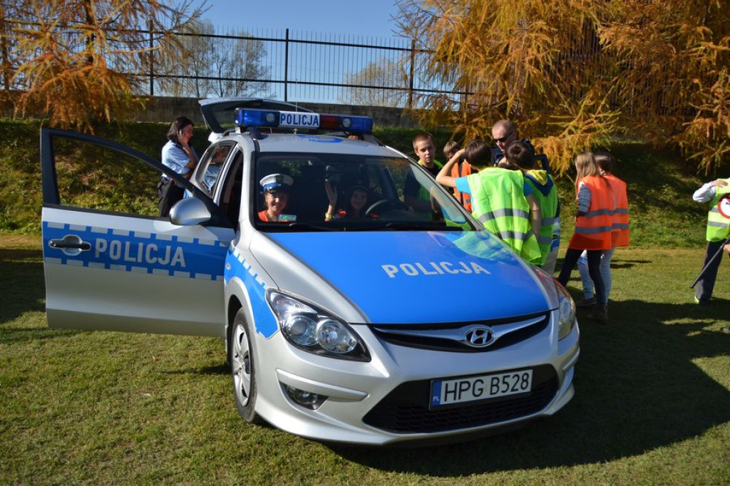 Odblaskowa szkoła w Waksmundzie