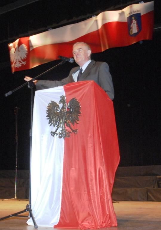 Nowy Targ: Niepodległość i odznaczenia