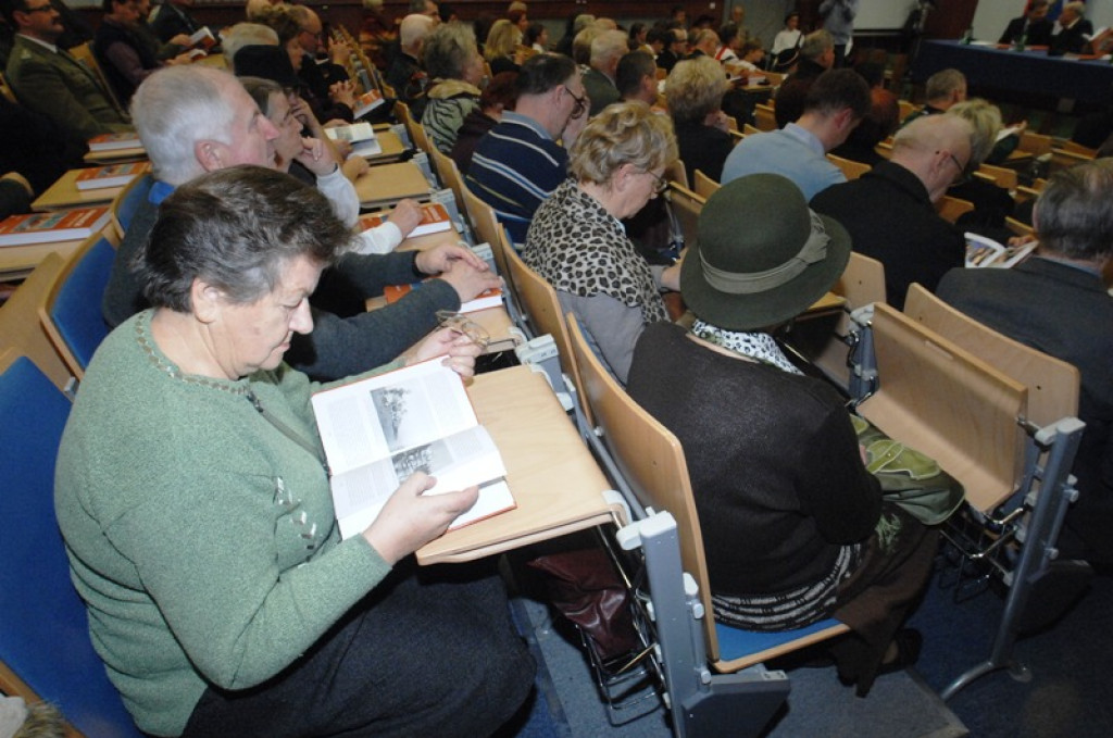 Nowy Targ: Almanach i kanarki