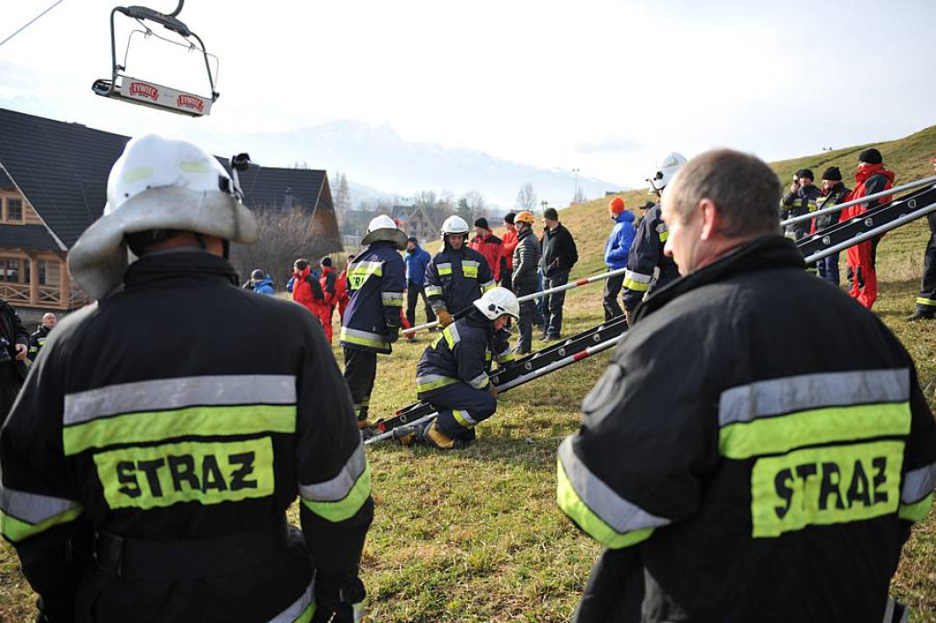 Strażackie ćwiczenia na zakopiańskiej Harendzie
