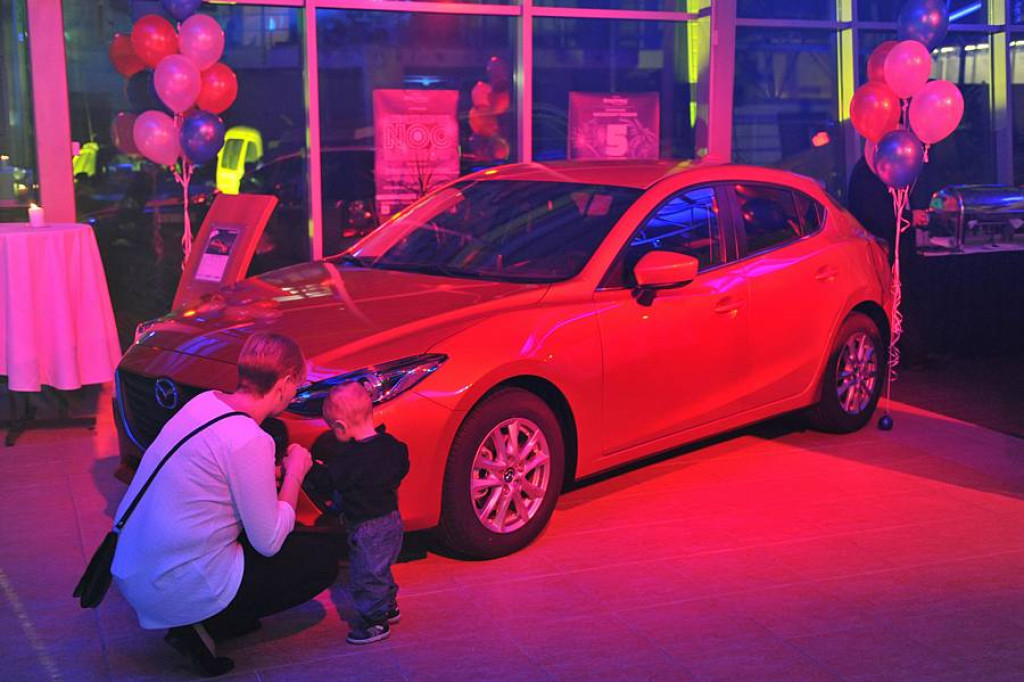 Dzień Wielkich Premier i koncert zespołu Feel w Autoremo