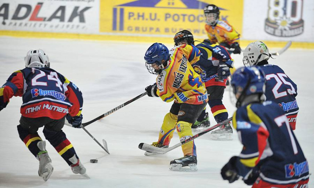 Hokej: Żacy MMKS rozgromili Humenne