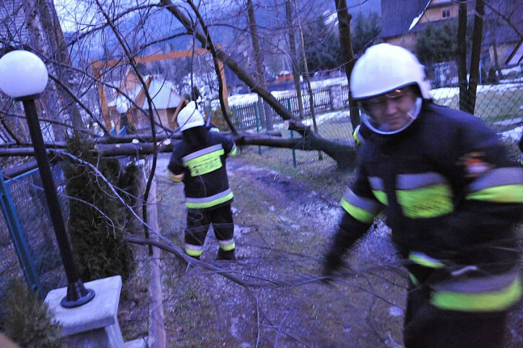 Halny pod Giewontem. Pracowite święta tatrzańskich strażaków