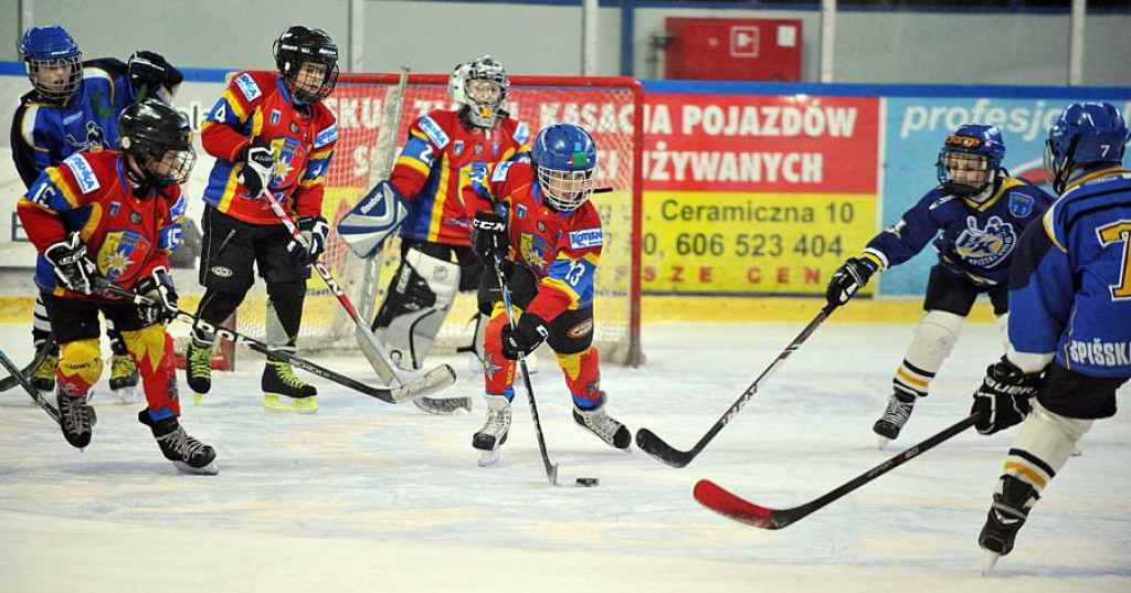 Turniej minihokeja dla zawodników rocznika 2004 i 2005