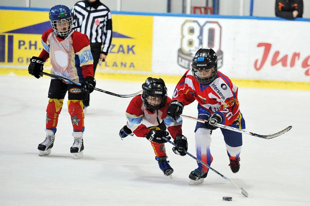 Turniej minihokeja dla zawodników rocznika 2004 i 2005
