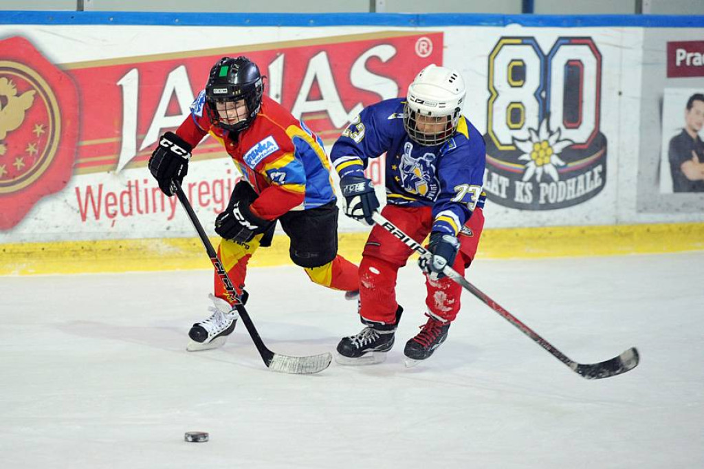 Turniej minihokeja dla zawodników rocznika 2004 i 2005