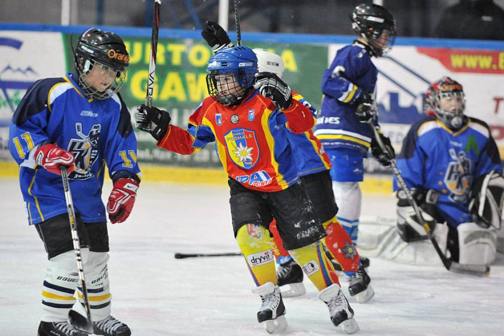 Turniej minihokeja dla zawodników rocznika 2004 i 2005