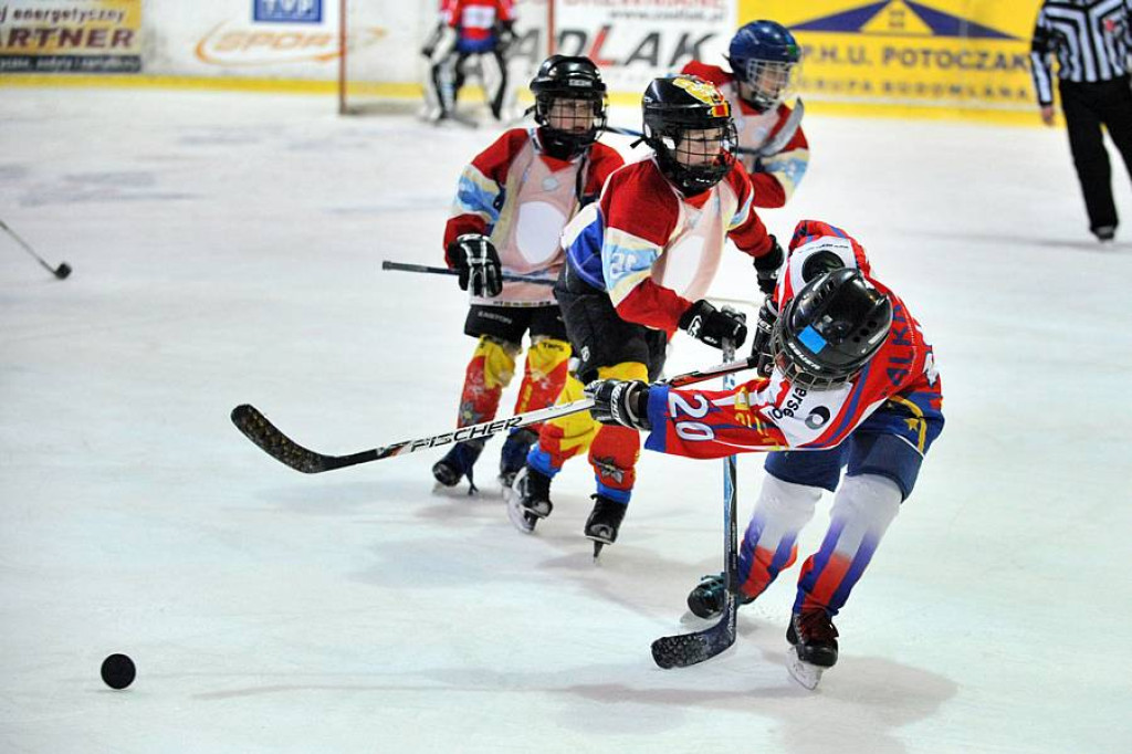Turniej minihokeja dla zawodników rocznika 2004 i 2005