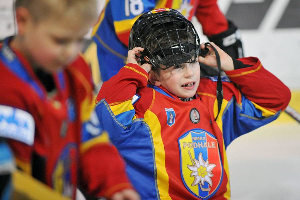 Turniej minihokeja dla zawodników rocznika 2004 i 2005