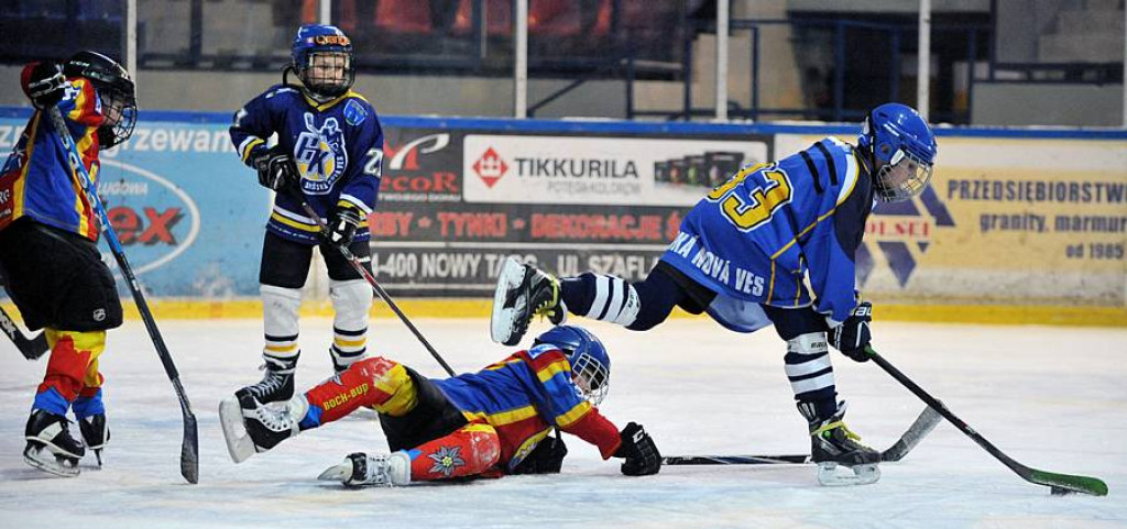 Turniej minihokeja dla zawodników rocznika 2004 i 2005