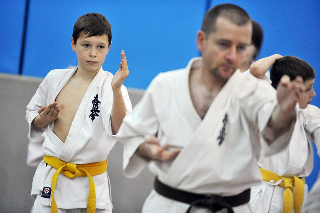 Karate: Trening z Shihan Tsutomu Wachiuki (6 DAN)