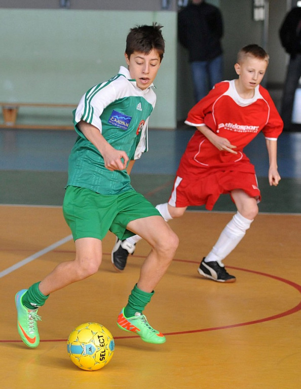 Maniowianie mistrzem trampkarzy