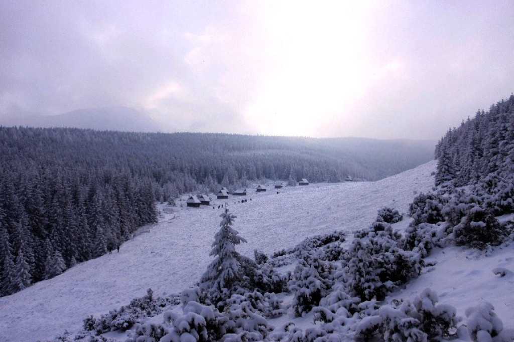 Chmury, śnieg i wreszcie zima w Tatrach