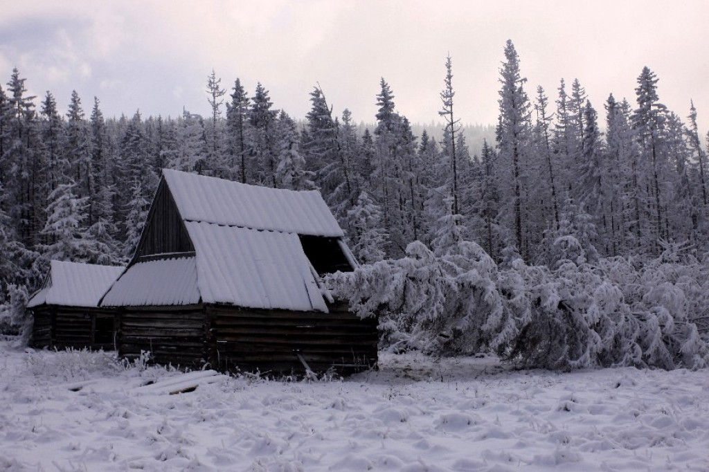 Chmury, śnieg i wreszcie zima w Tatrach