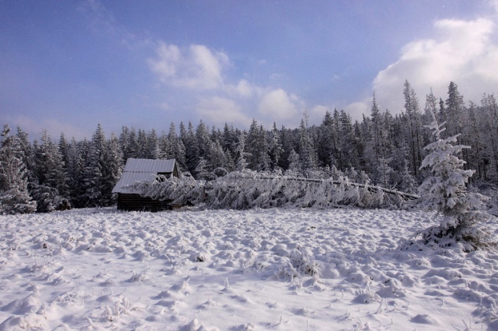 Chmury, śnieg i wreszcie zima w Tatrach