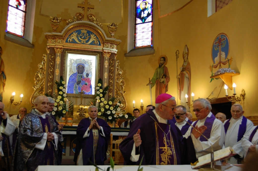 Pogrzeb ks. proboszcza Józefa Ślazyka