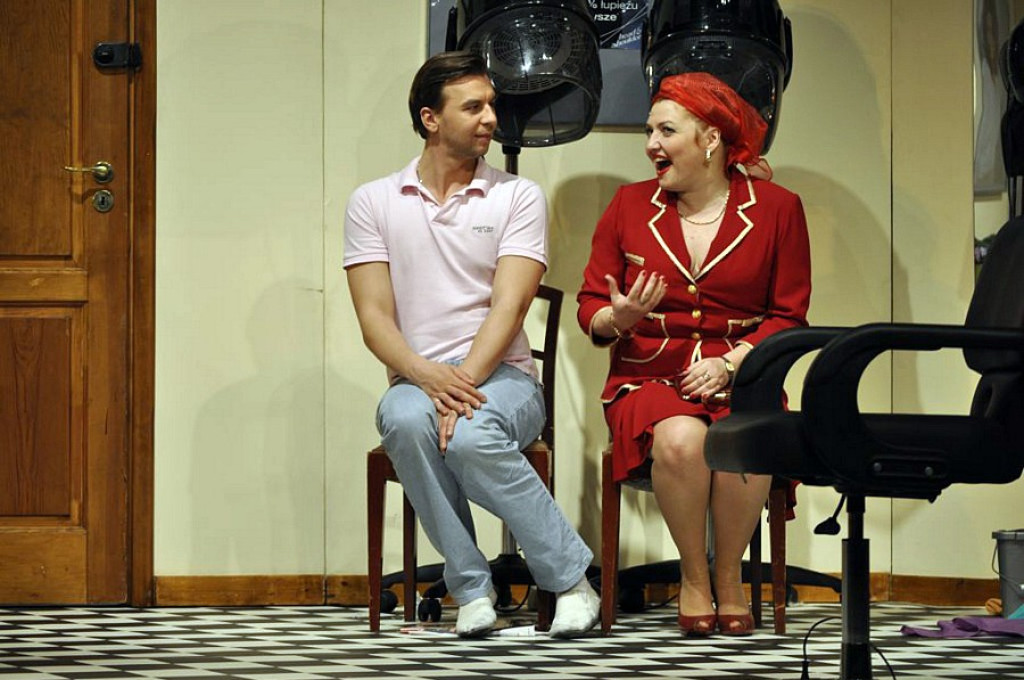 Szalone nożyczki Teatru Bagatela w Nowym Targu