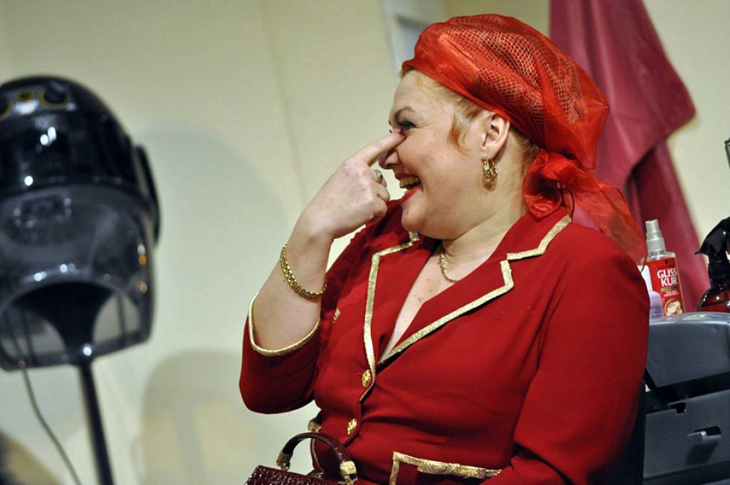Szalone nożyczki Teatru Bagatela w Nowym Targu