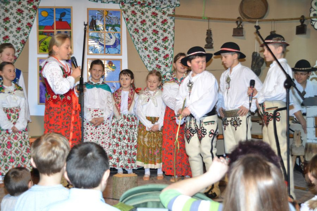 Maruszyna: Zabawa z tradycją
