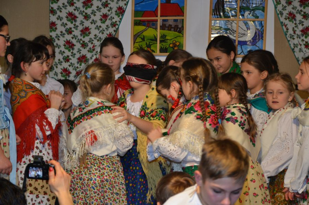 Maruszyna: Zabawa z tradycją