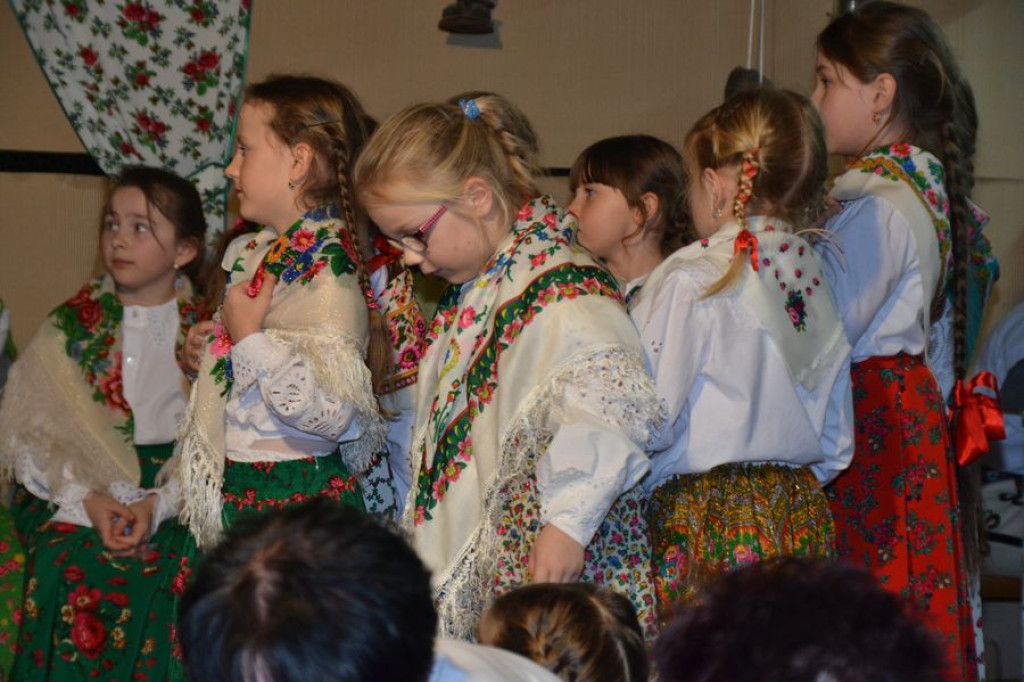 Maruszyna: Zabawa z tradycją