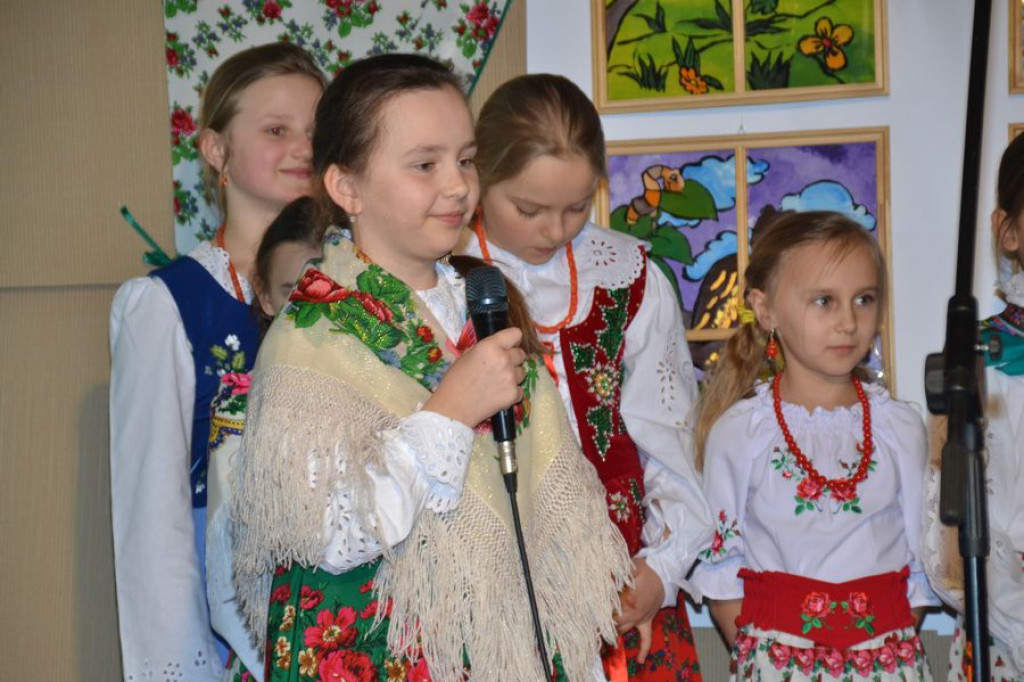 Maruszyna: Zabawa z tradycją