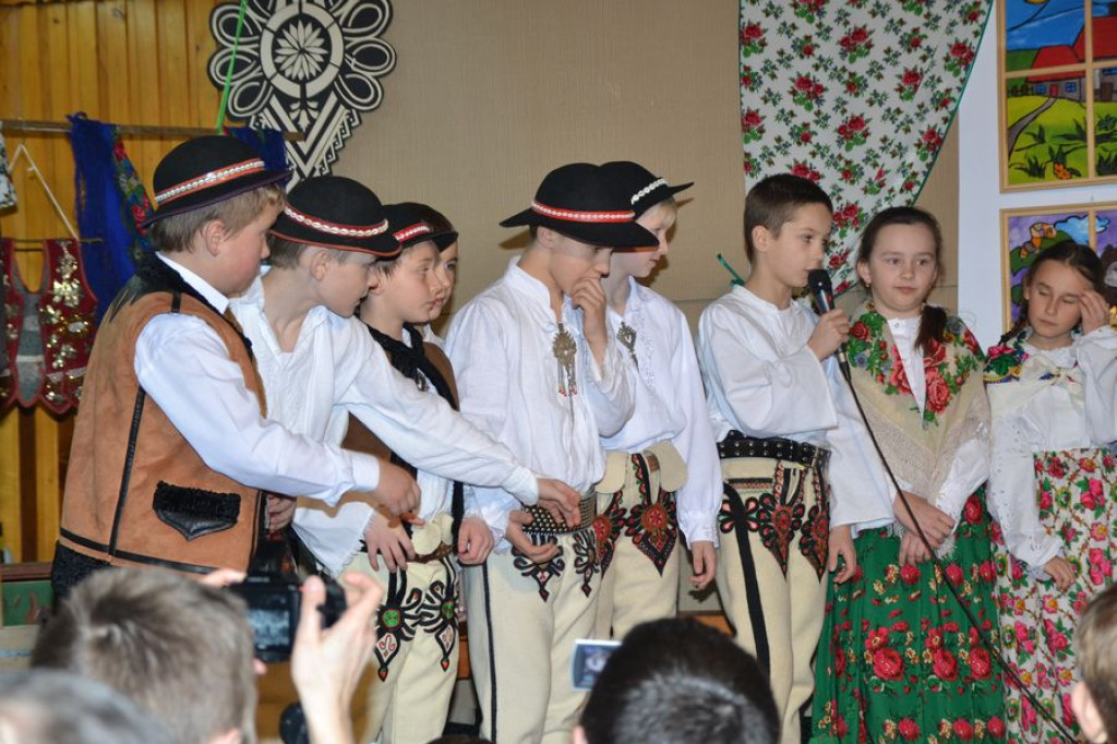 Maruszyna: Zabawa z tradycją