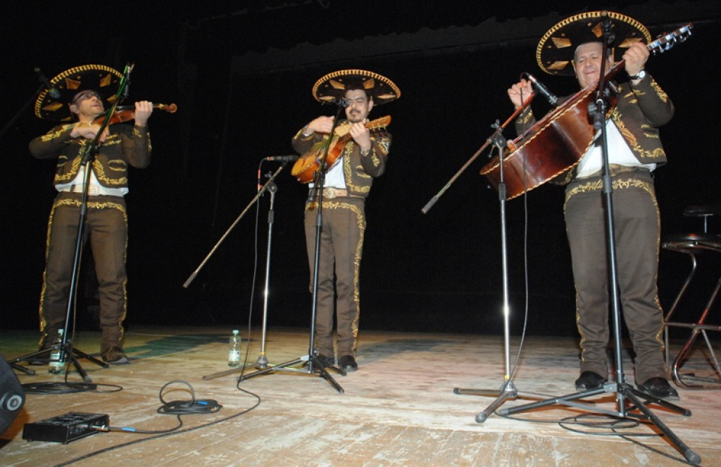 Nowy Targ: "Los Amigos"na scenie MOK