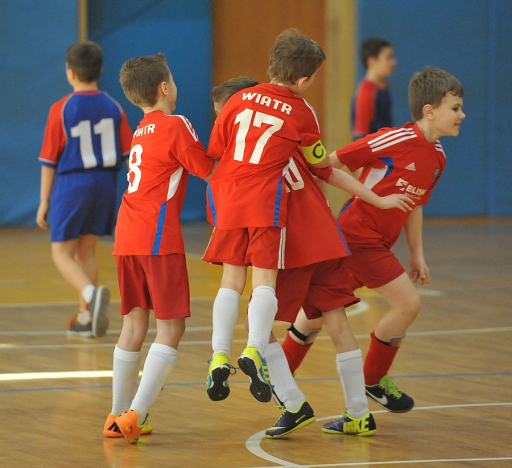Z podwórka na stadion