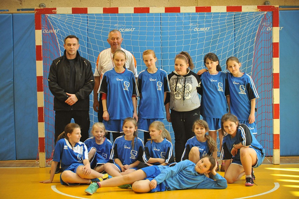 Z podwórka na stadion
