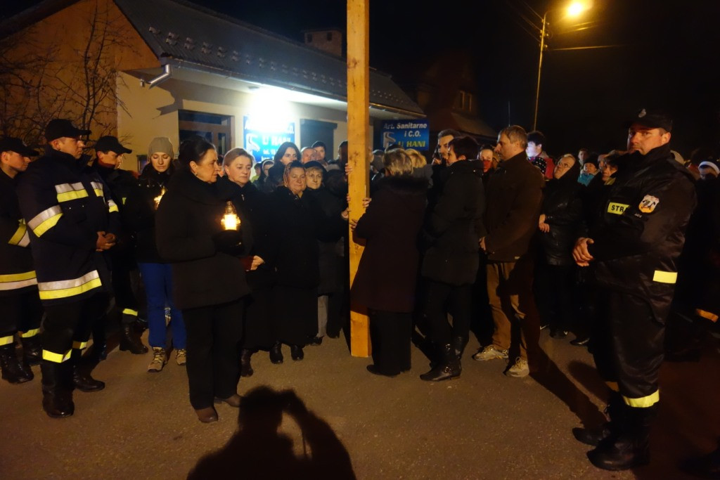 Droga Krzyżowa ulicami Poronina