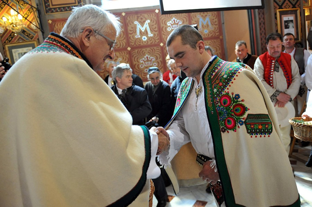 Święto Bacowskie w Ludźmierzu: Kierdel owiec symbolicznie poświęcony