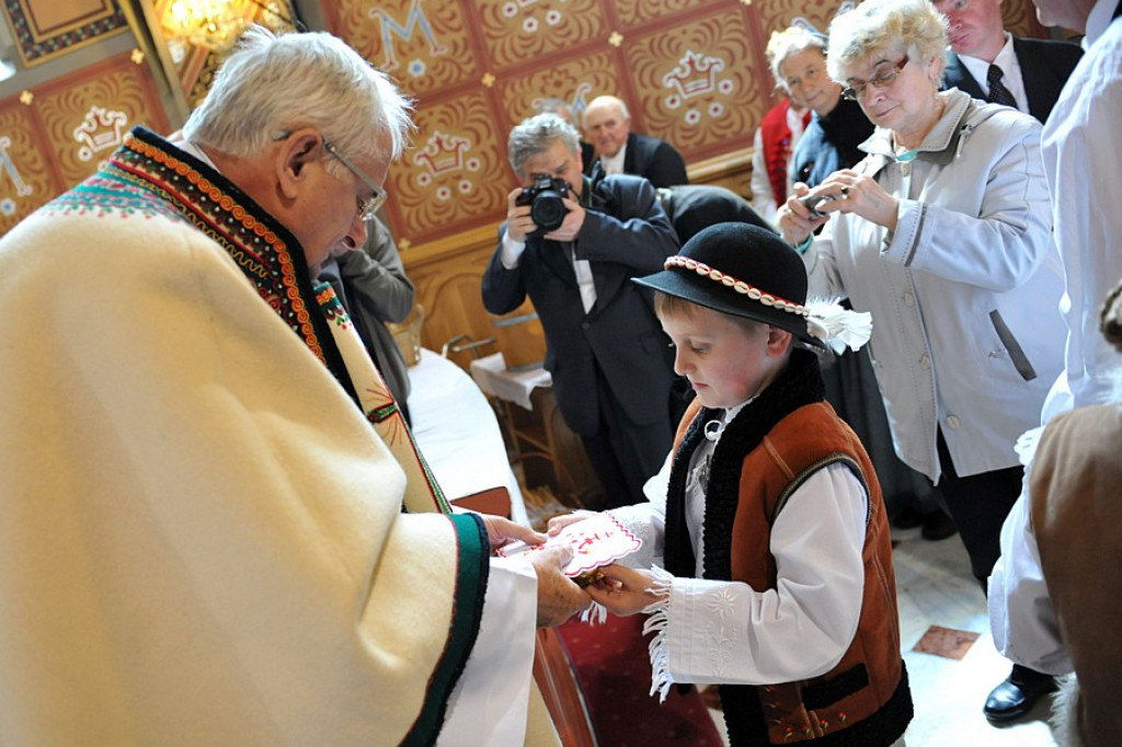 Święto Bacowskie w Ludźmierzu: Kierdel owiec symbolicznie poświęcony