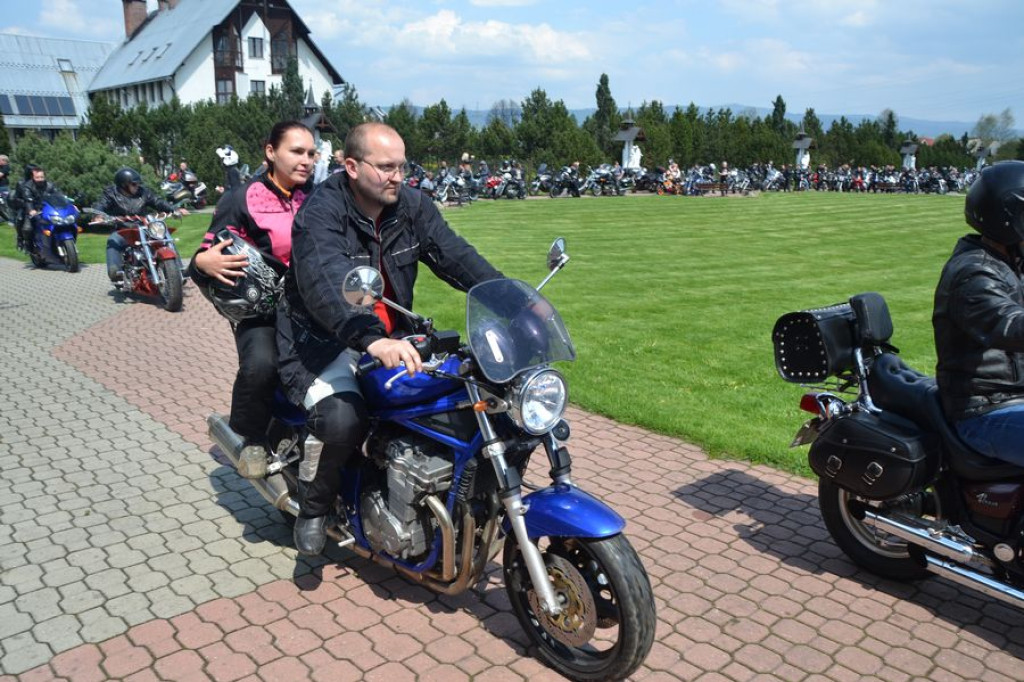 Motocykliści rozpoczynają sezon w Ludźmierzu