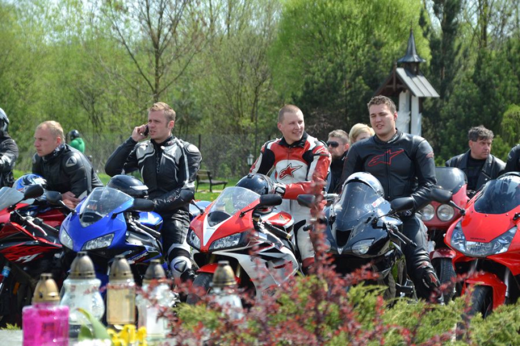 Motocykliści rozpoczynają sezon w Ludźmierzu