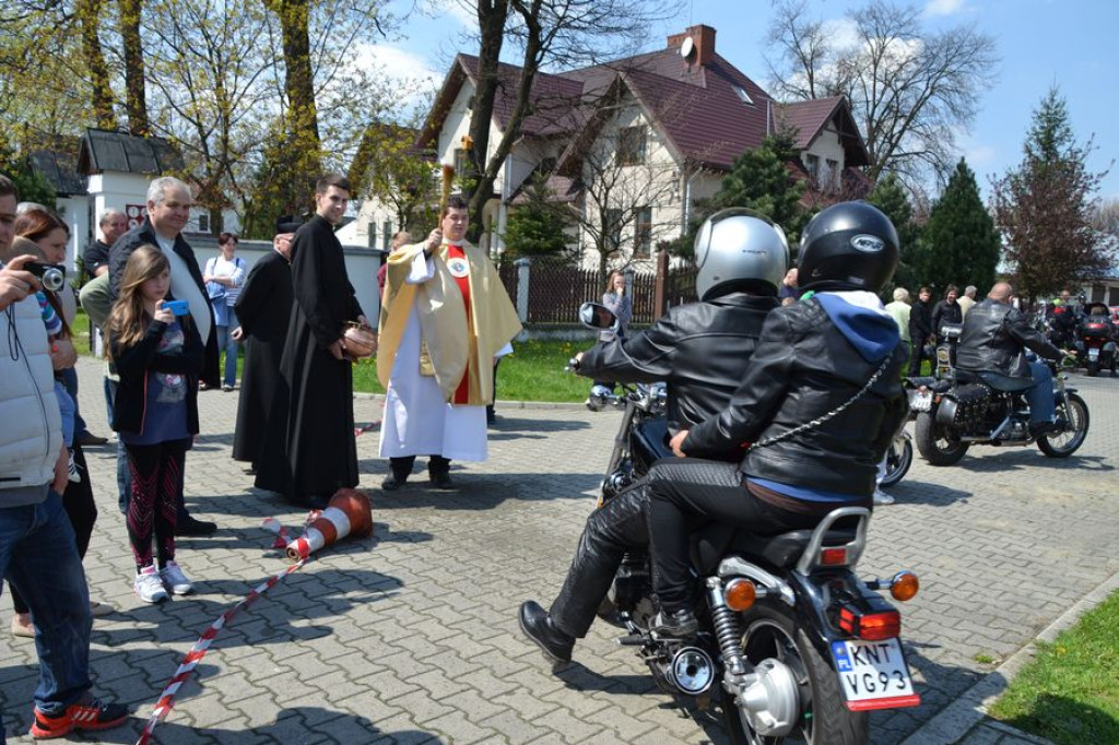 Motocykliści rozpoczynają sezon w Ludźmierzu