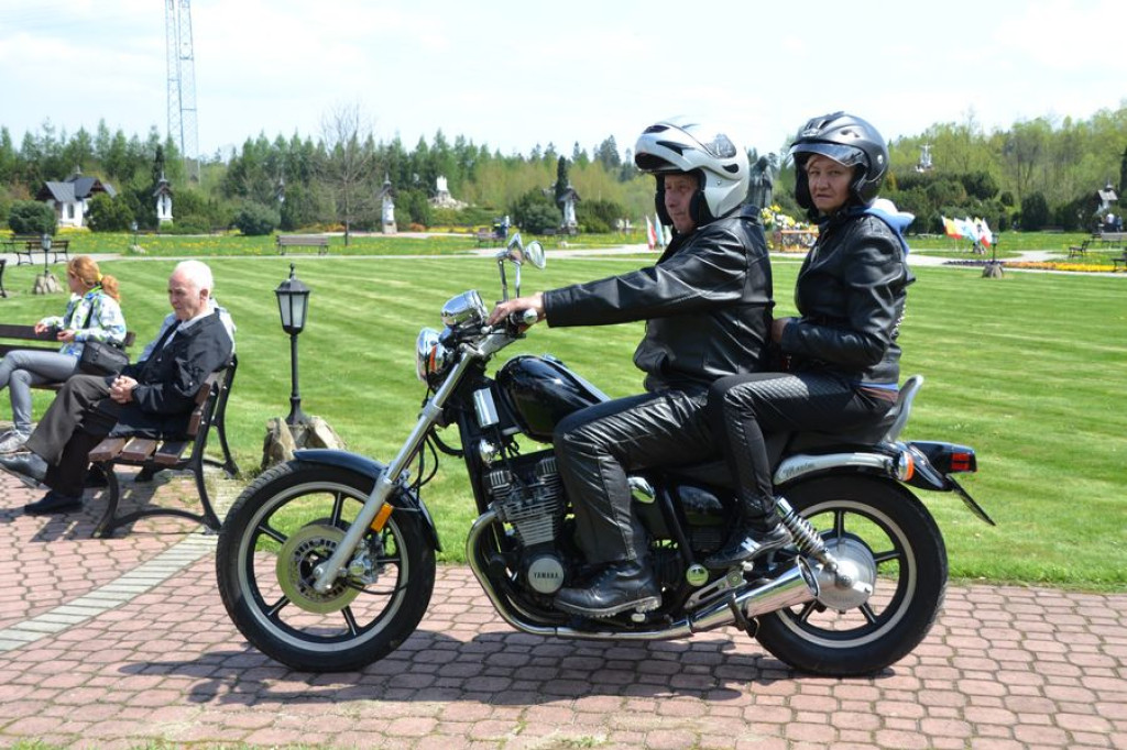Motocykliści rozpoczynają sezon w Ludźmierzu