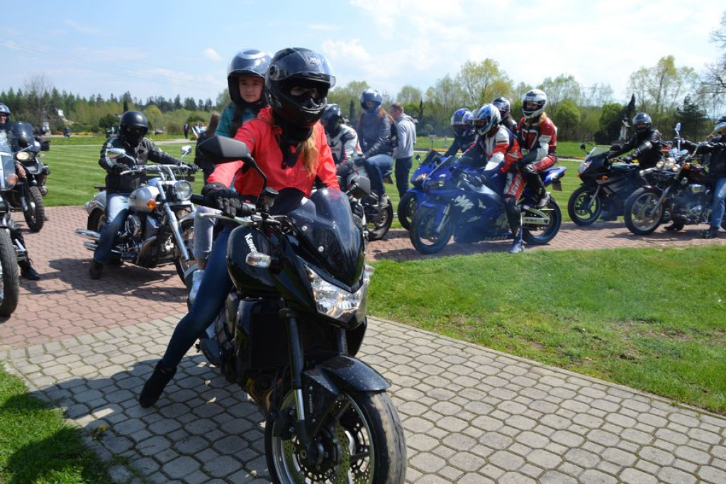 Motocykliści rozpoczynają sezon w Ludźmierzu