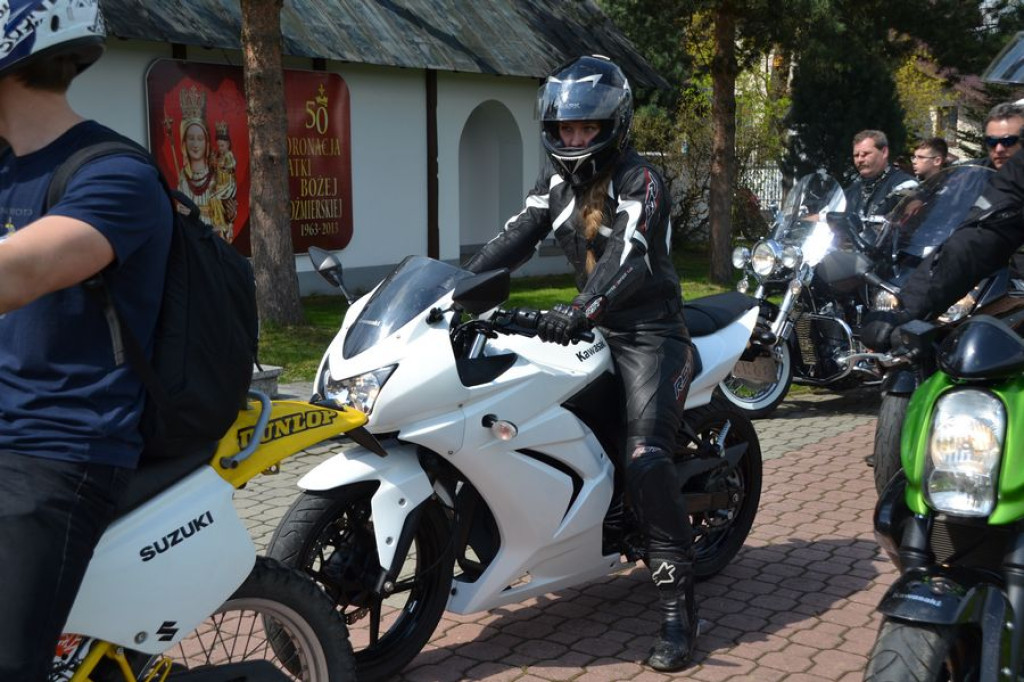 Motocykliści rozpoczynają sezon w Ludźmierzu