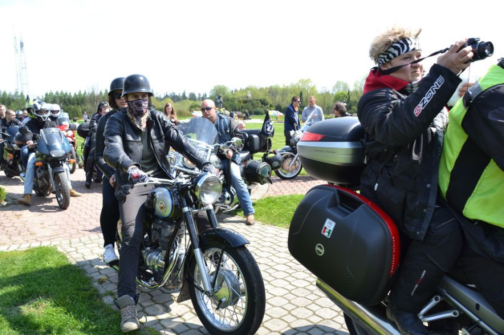 Motocykliści rozpoczynają sezon w Ludźmierzu