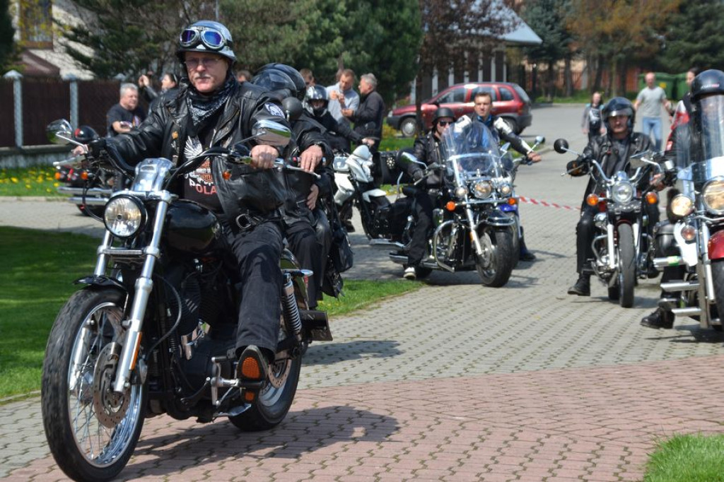 Motocykliści rozpoczynają sezon w Ludźmierzu