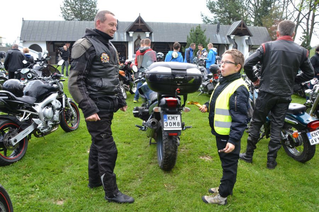 Motocykliści rozpoczynają sezon w Ludźmierzu