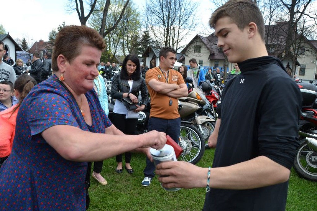Motocykliści rozpoczynają sezon w Ludźmierzu