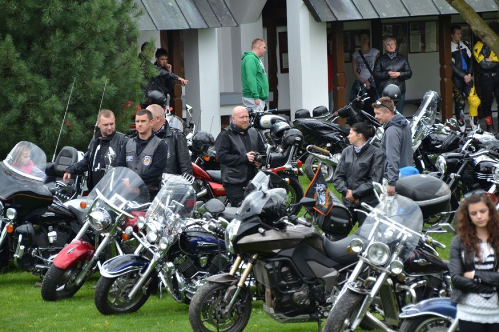 Motocykliści rozpoczynają sezon w Ludźmierzu