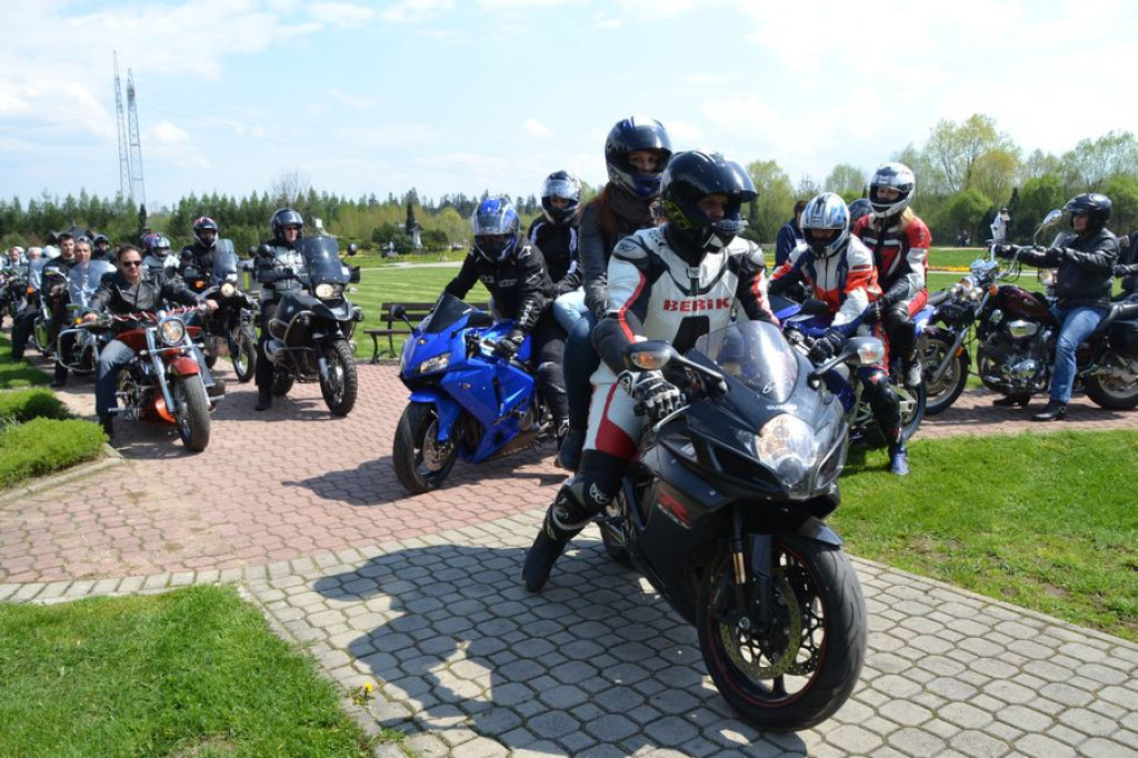 Motocykliści rozpoczynają sezon w Ludźmierzu