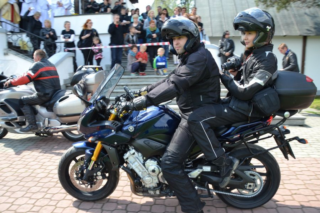 Motocykliści rozpoczynają sezon w Ludźmierzu
