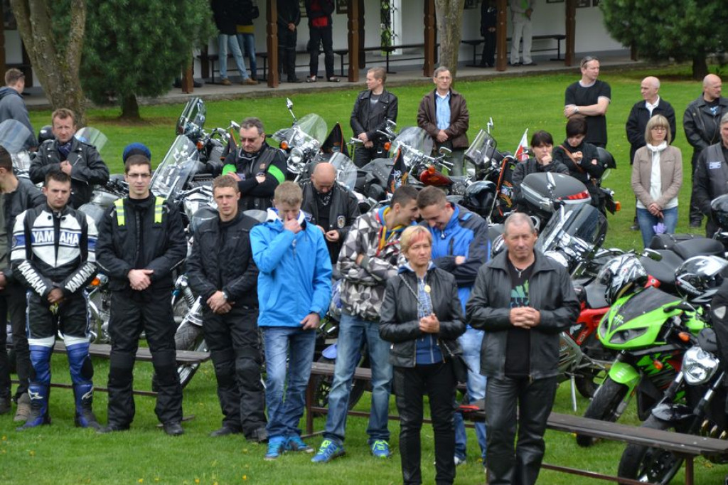 Motocykliści rozpoczynają sezon w Ludźmierzu