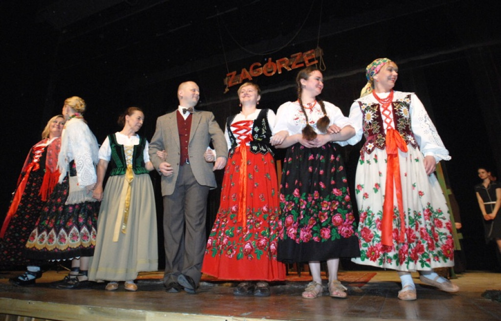 Tłumy na „Wizycie”. Sukces spektaklu w wykonaniu aktorów - amatorów