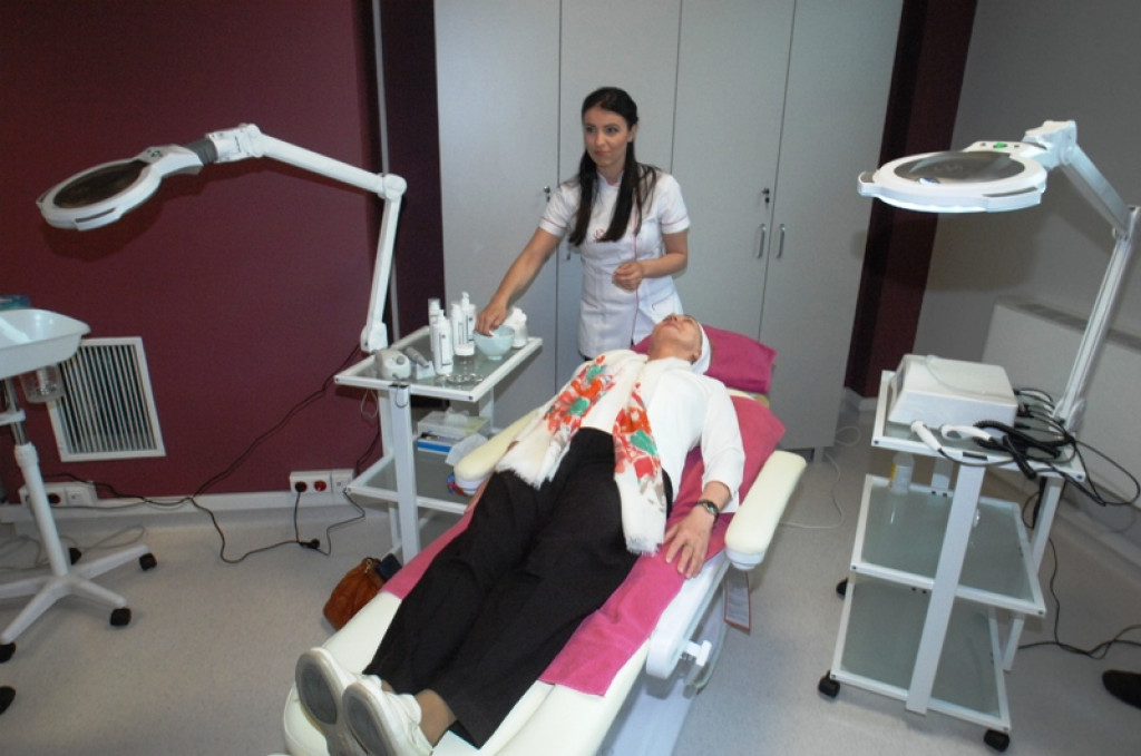 W PPWSZ otwarto nowoczesne laboratorium kosmetologiczne